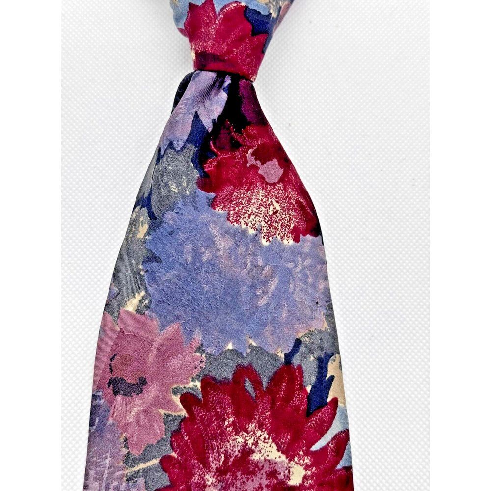 Trissardi Silk Tie Men Pink Blue Floral 4"Wx58"L Designer‎